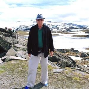 Meet your Posher, Alex